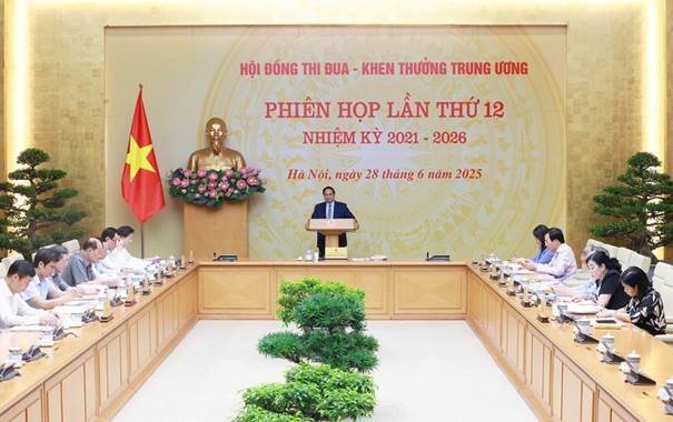 Thủ tướng: Phát động phong trào toàn dân thi đua làm giàu và đóng góp xây dựng đất nước- Ảnh 4.
