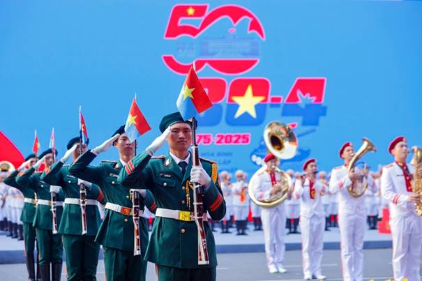 Kỷ niệm trọng thể 50 năm Giải phóng miền Nam, thống nhất đất nước- Ảnh 14.