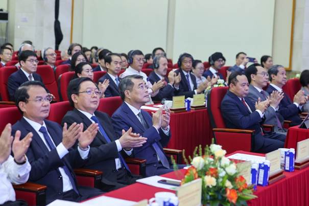 Thủ tướng Lê Minh Hưng: Khoa học công nghệ, đổi mới sáng tạo là yếu tố sống còn để hiện thực hóa khát vọng phát triển đất nước- Ảnh 2.