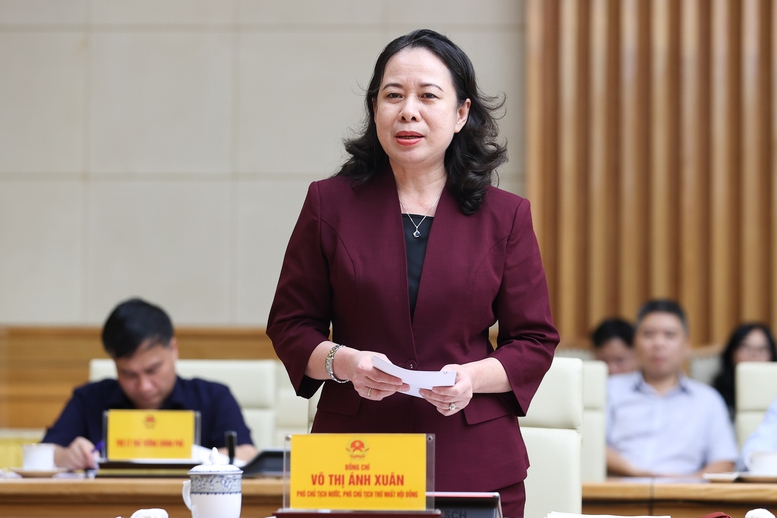 Thủ tướng Lê Minh Hưng: Thi đua, khen thưởng phải bám sát hơi thở cuộc sống, gắn chặt với nhiệm vụ và kết quả cụ thể- Ảnh 4.