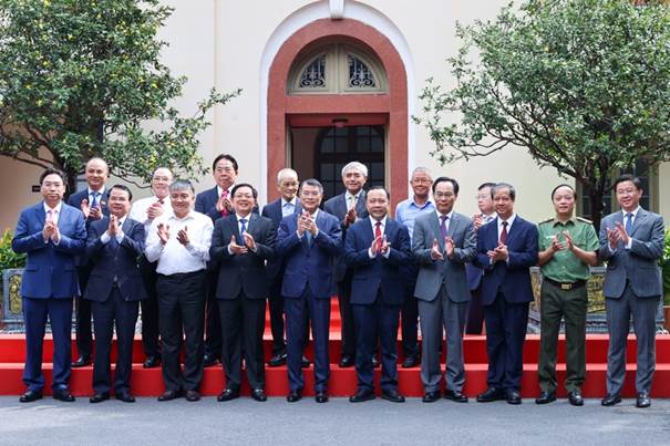 Thủ tướng Lê Minh Hưng: Khoa học công nghệ, đổi mới sáng tạo là yếu tố sống còn để hiện thực hóa khát vọng phát triển đất nước- Ảnh 9.
